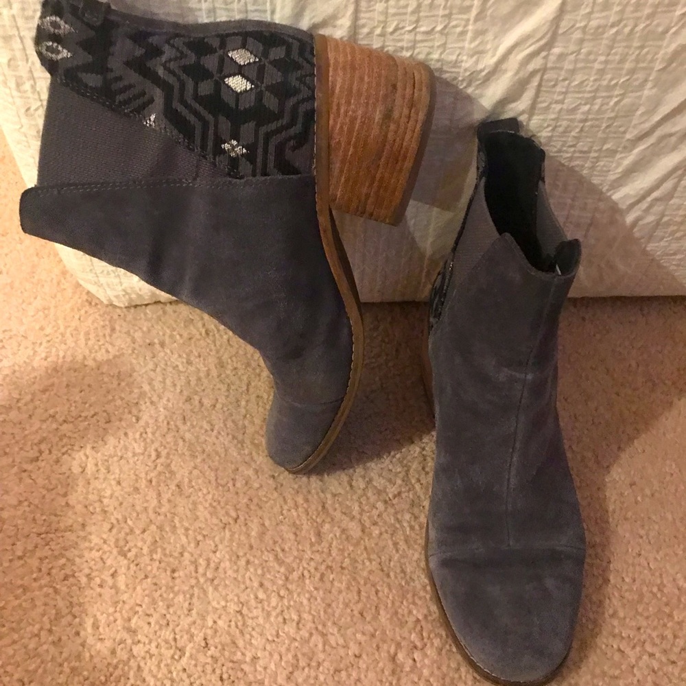 TOMS Esme Boot - grey side with Sante Fe embroidery